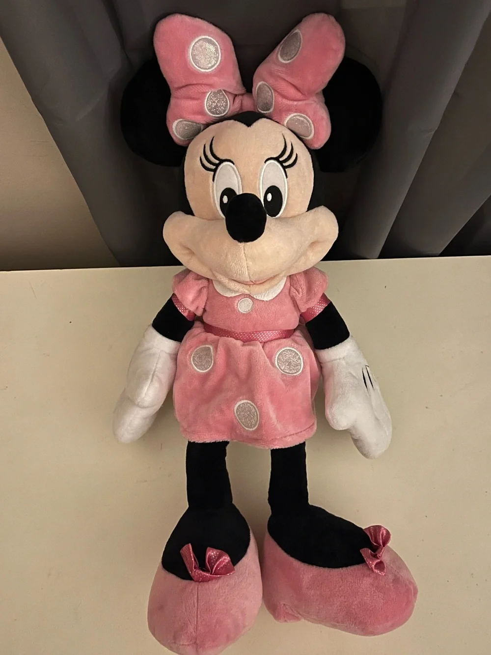 Disney Signiture Collection Minnie Mouse from Target 🩷🤍🩷🤍🩷